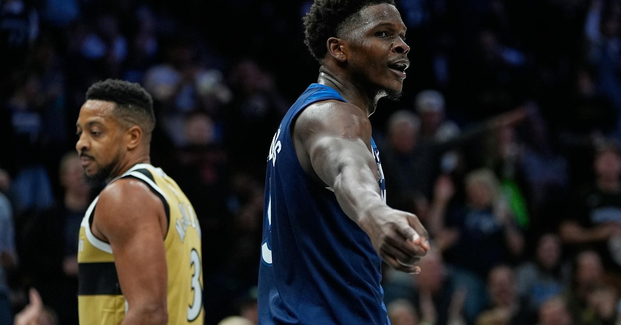 Edwards struggles from beyond the arc during his historic shooting slump