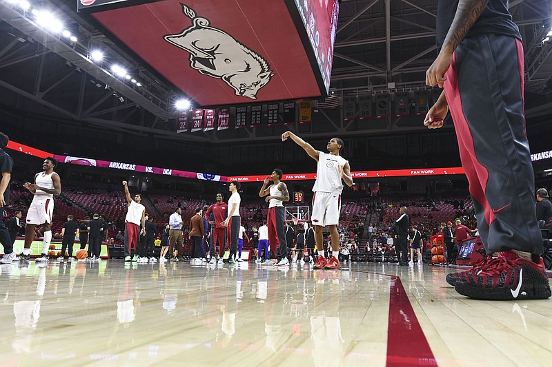 Arkansas vs Samford: Razorbacks Look to Continue Dominance