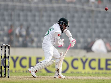 Veteran wicketkeeper Mushfiqur Rahim becomes the first Bangladesh player to appear in 100 Tests during the Dhaka Test.