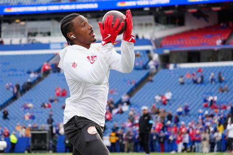 Mecole Hardman during his first practice with the Bills after signing