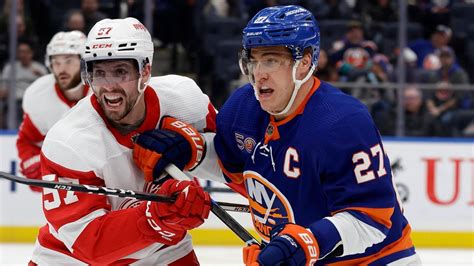 Islanders celebrate a road trip victory that capped a 6-1-0 stretch.