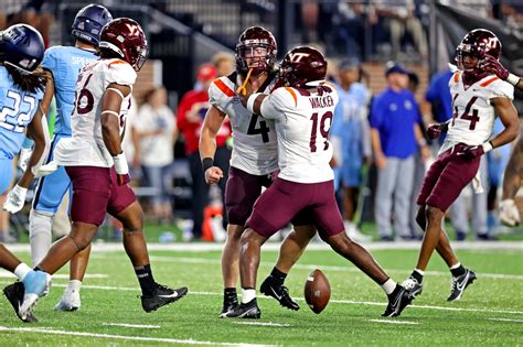 Pry's defensive unit executing in-game adjustments