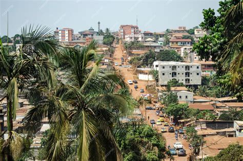 Cameroon: Rights Crisis & Infrastructure Ambitions
