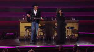 Ella Langley and Riley Green perform their hit single at the 2025 CMAs.