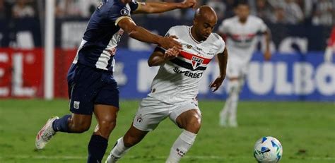 São Paulo faces an unprecedented injury crisis that has decimated their squad for the Majestoso.
