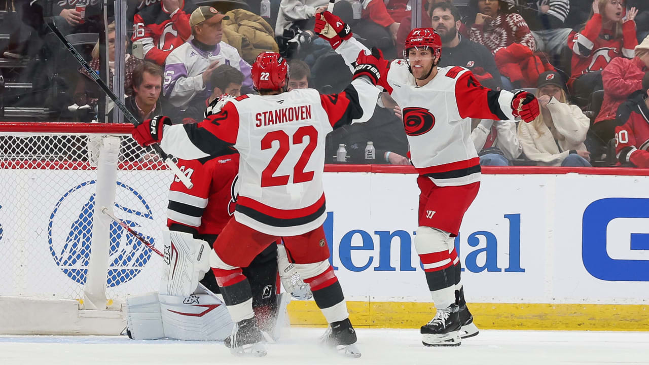Devils vs Hurricanes: Crucial Divisional Showdown