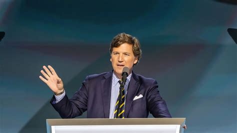 Tucker Carlson presents his claims about Thomas Crooks' online activity.