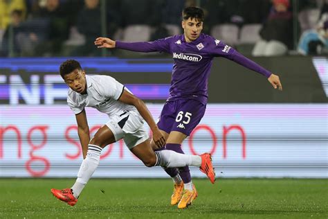 Fiorentina's porous defense has been a major weakness this season.