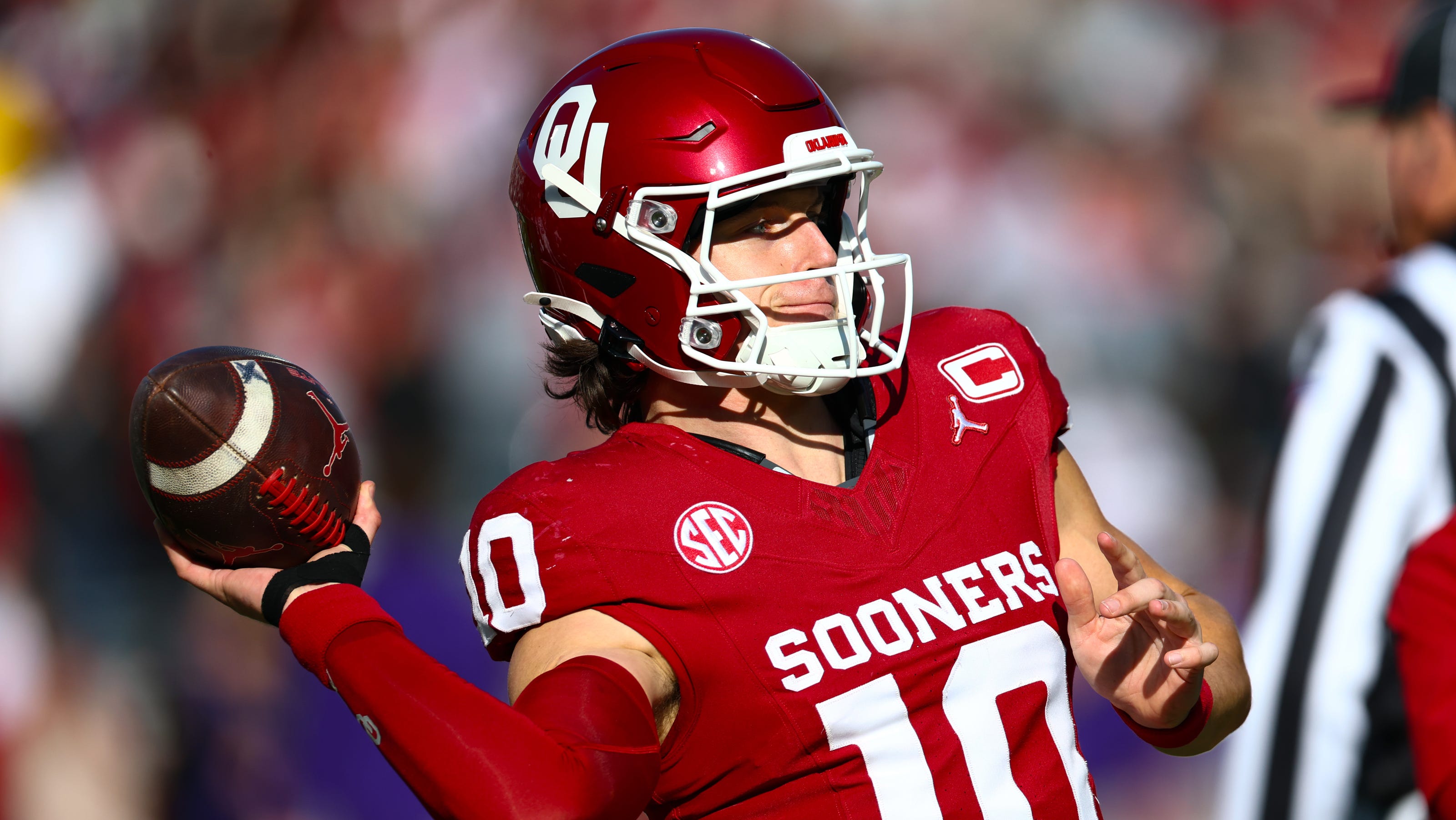 Nussmeier connects for a crucial touchdown in LSU's victory over Oklahoma.