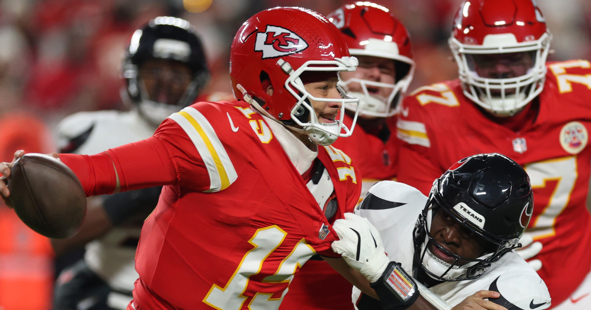 George Karlaftis Injury Update: Chiefs Star Ready for Texans?