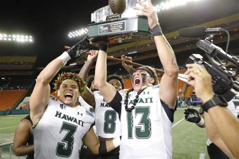Hawaii Bowl: Cal vs. Hawaii Prediction & Preview