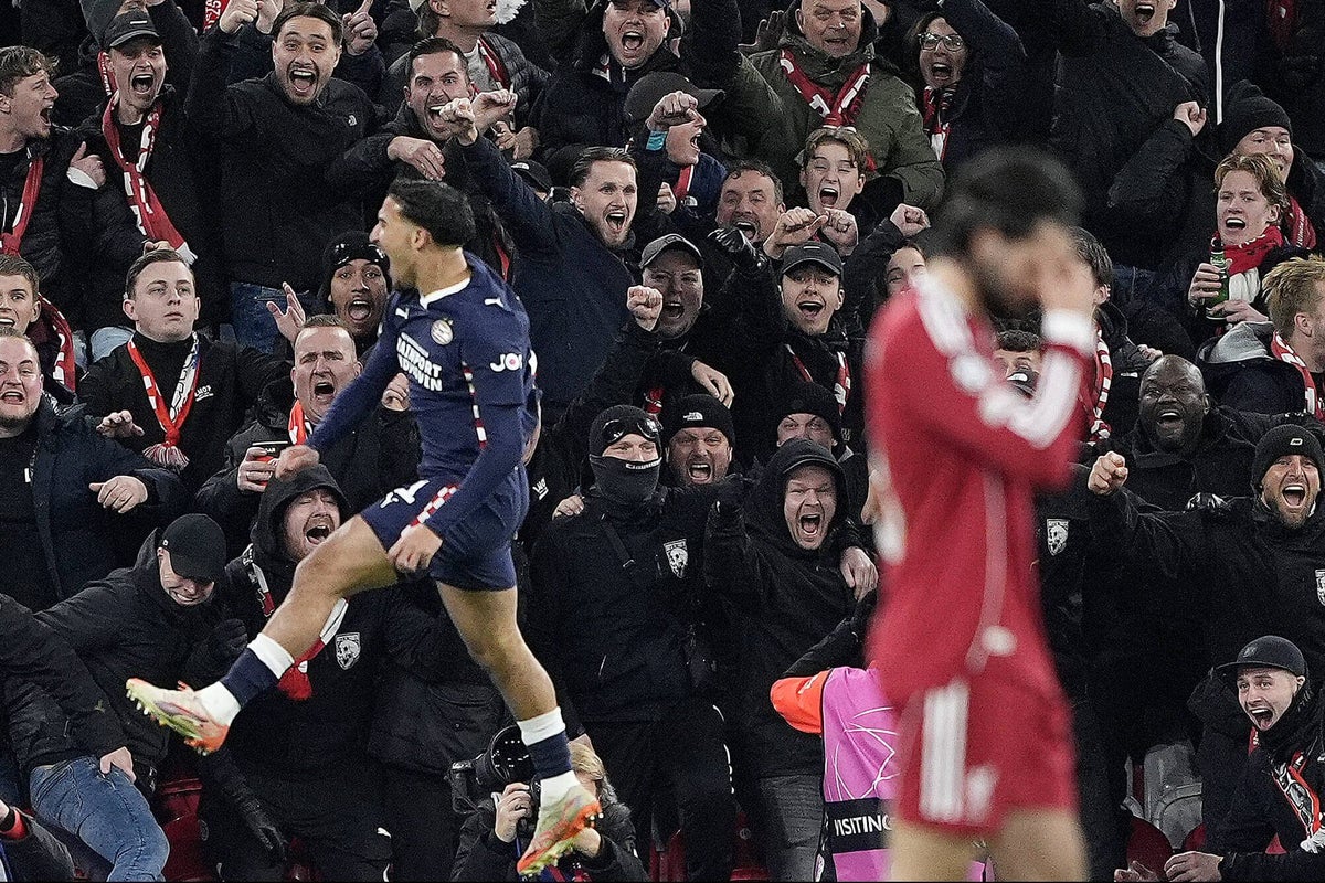 PSV's attacking celebration under manager Peter Bosz.