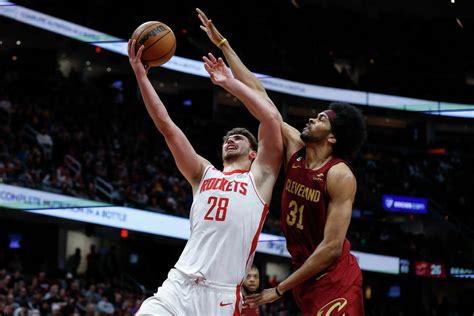 Houston Rockets Surge Past Cavs in Fifth Straight Win