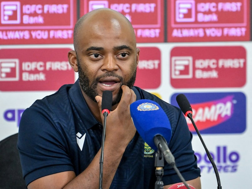 Bavuma anchors the South African innings with a patient approach.