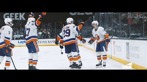 The Islanders celebrate their successful 6-1-0 road trip.