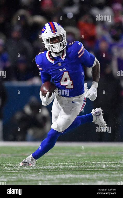 James Cook's 2025 Contract: Bills RB's Salary & Net Worth