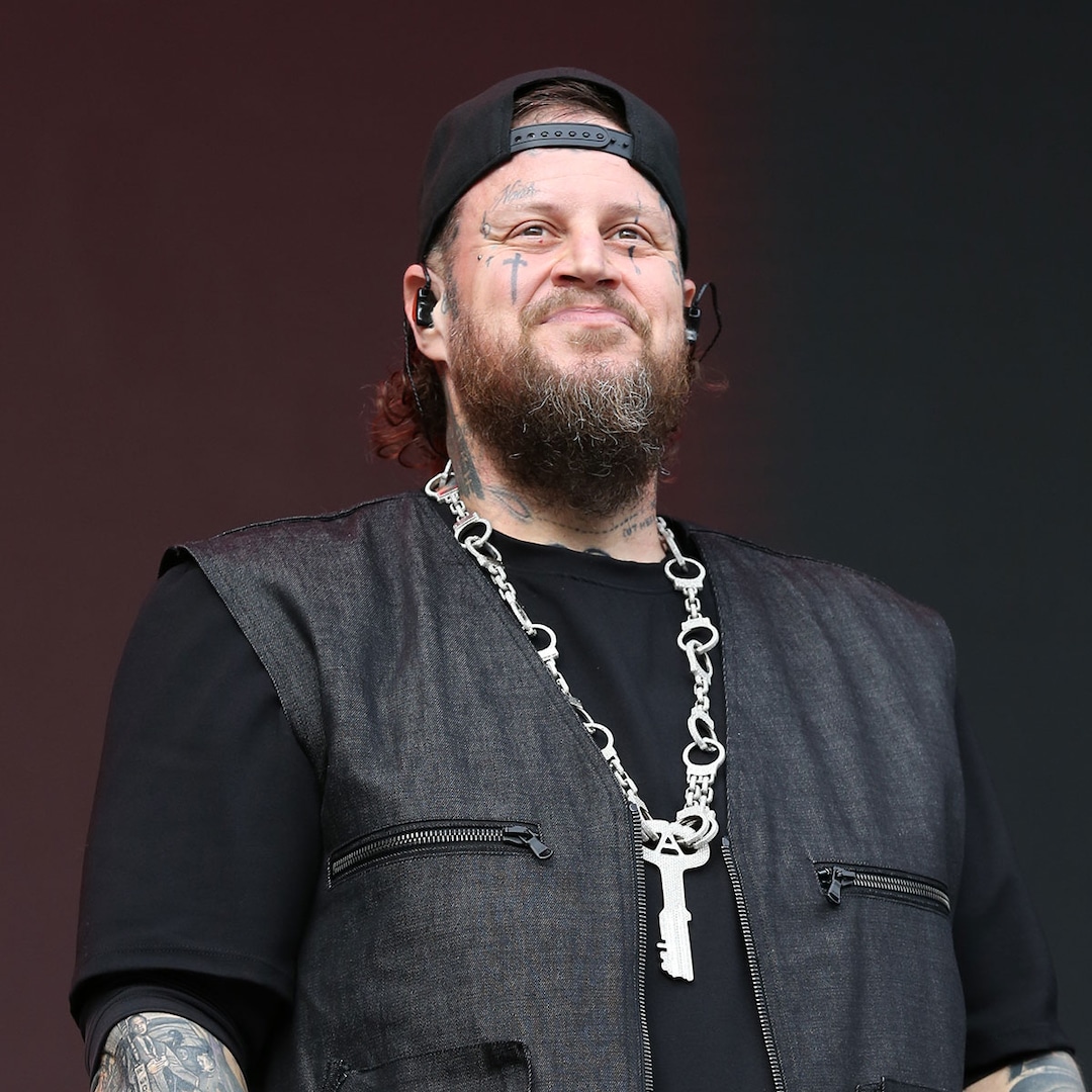 Jelly Roll's Stunning Transformation: Beard Gone After 10 Years