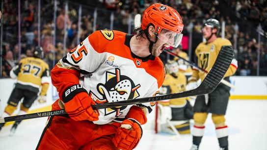 Leo Carlsson's offensive dominance has propelled the Ducks to the top of the Pacific Division.