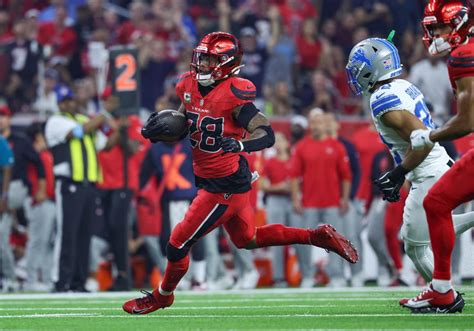 Joe Mixon Out for Texans' 2025 Season