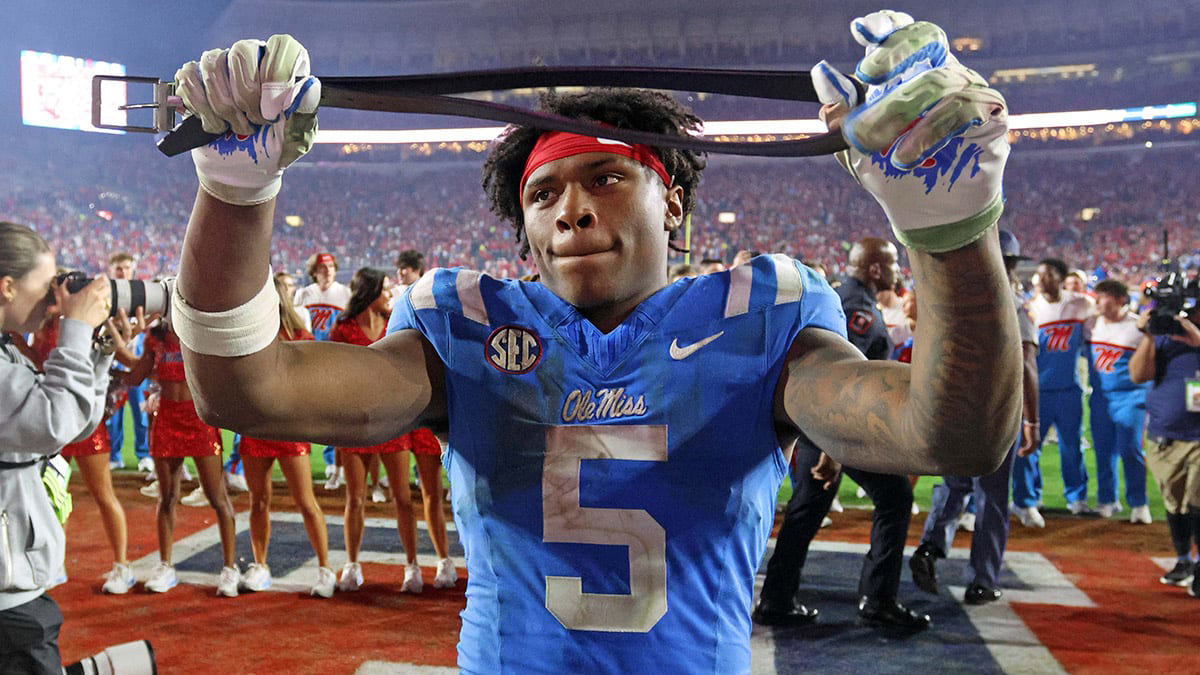 Kewan Lacy celebrates after setting a new Ole Miss single-season touchdown record.