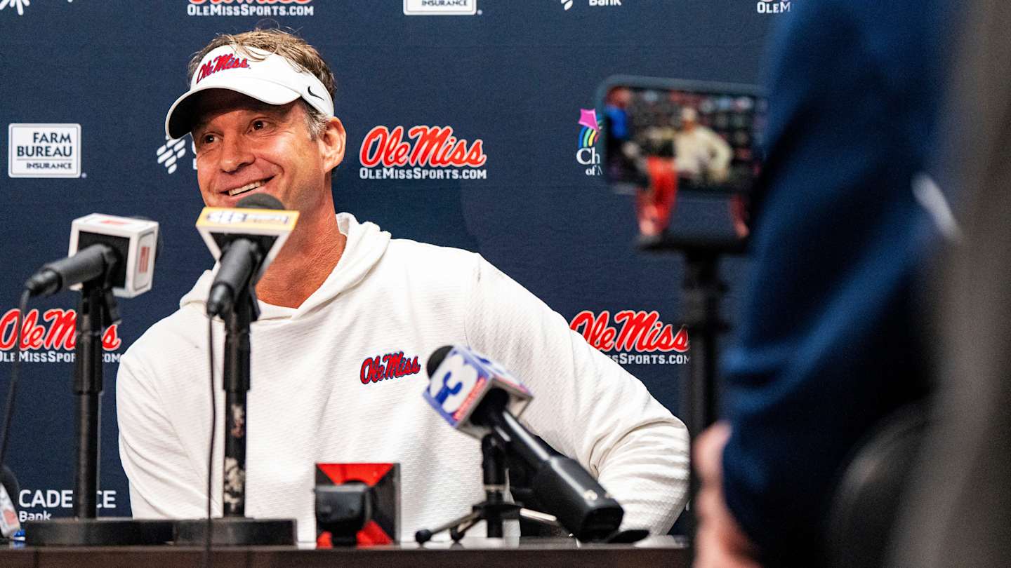Kiffin reacts during a tense moment against Mississippi State in the Egg Bowl.