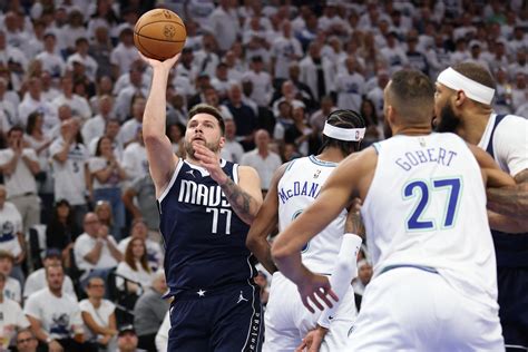 Mavs vs Wolves: Live Stream, Odds & Injuries