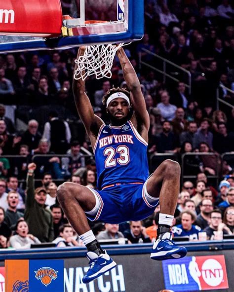 Mitchell Robinson's Ankle Woes Highlight Knicks' Dilemma