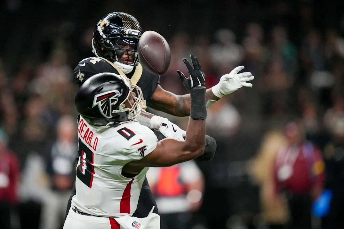 Current NFC South division standings showing Tampa Bay in first place.