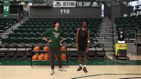 Henderson's electrifying dunks are a highlight for the Vikings.