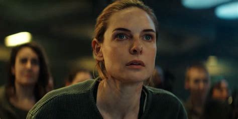 Ferguson as Juliette in the dystopian world of 'Silo'