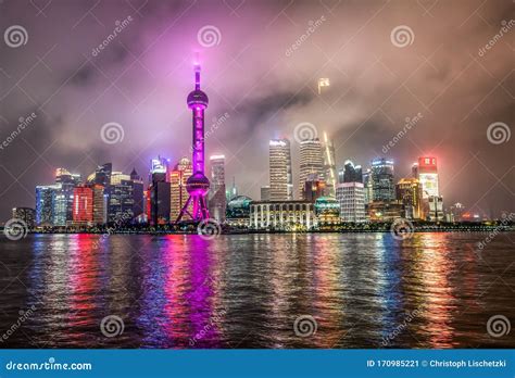 Shanghai: Global Business & Energy Epicenter