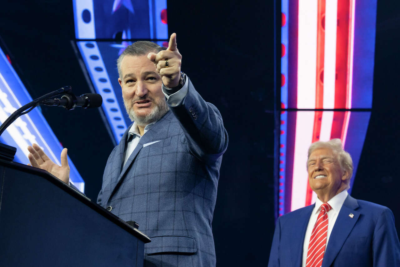 Ted Cruz 2028 Run: Taking on Tucker Carlson for GOP Future