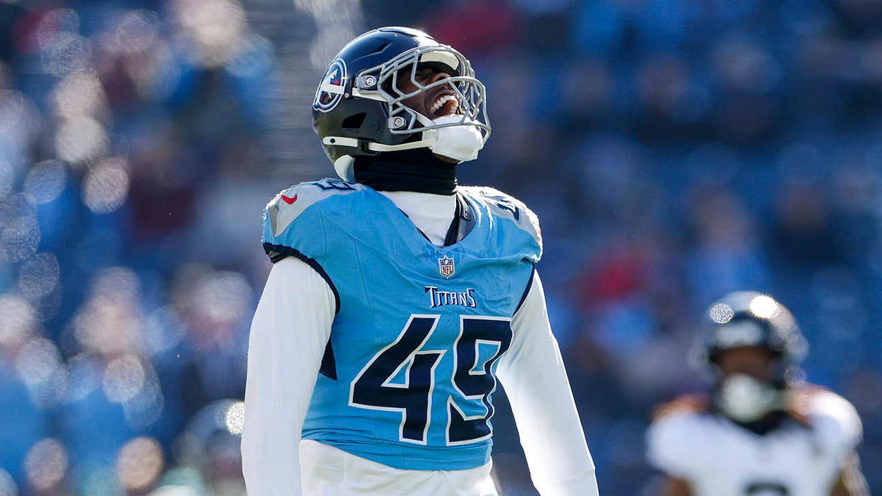 Titans-Jaguars Erupt After Hit on Trevor Lawrence