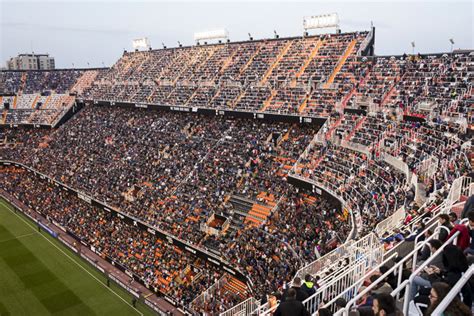 Valencia vs Levante: Derby Drama at Mestalla