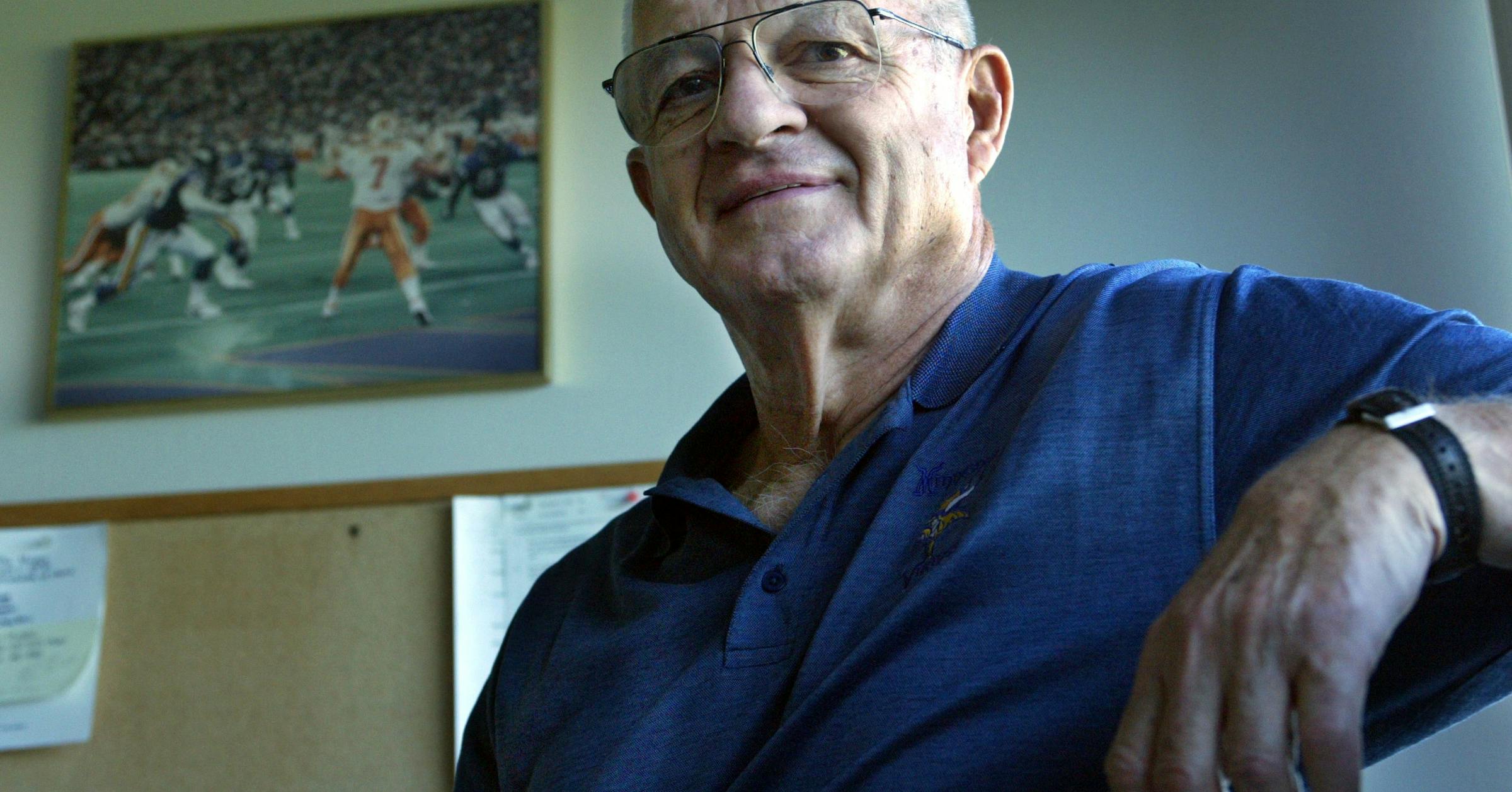 Coach Wiggin mentoring Hall of Fame defensive end John Randle