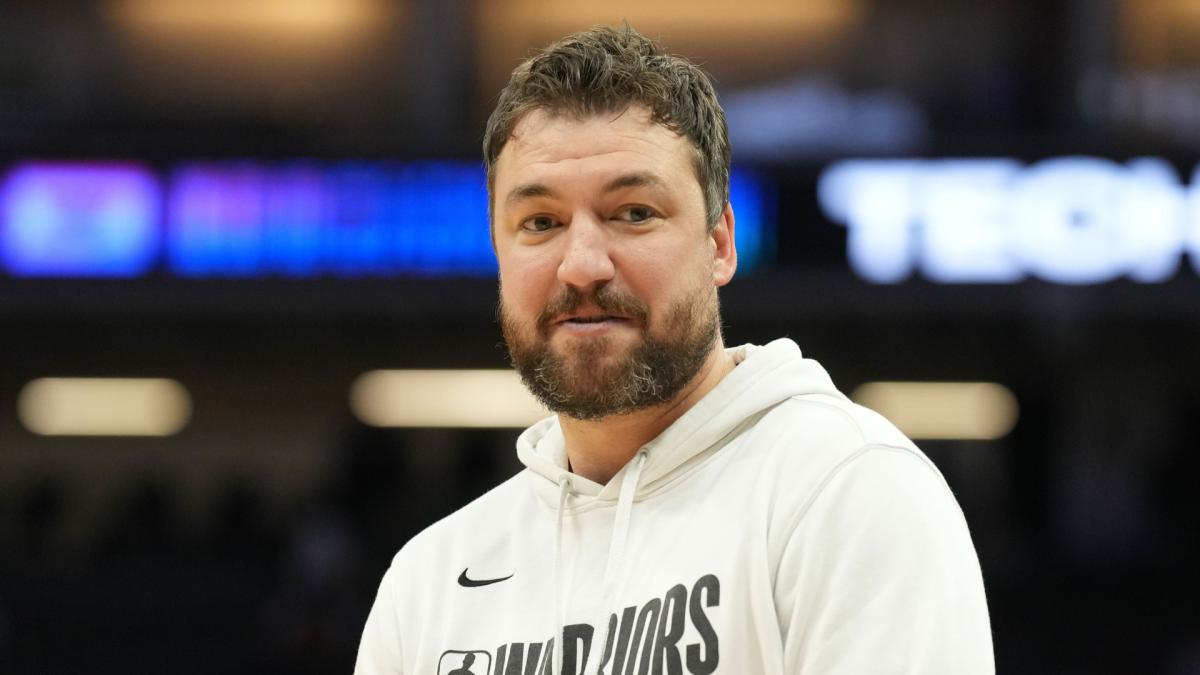 DeMarco coaching the Bahamian national team during Olympic qualifying.