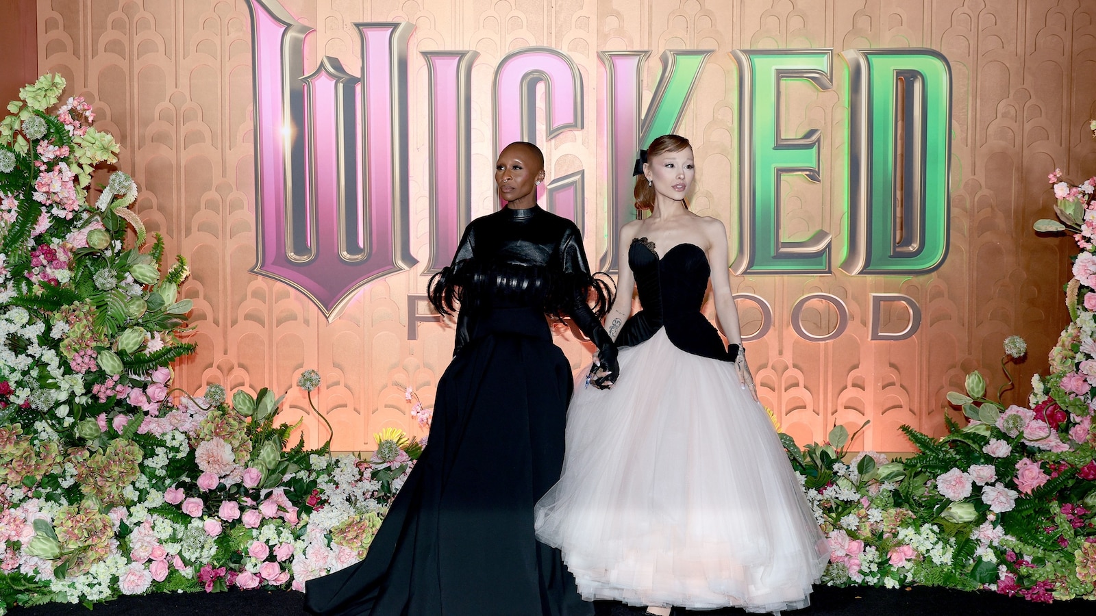 The contrasting styles of Glinda and Elphaba showcase the film's visual spectacle